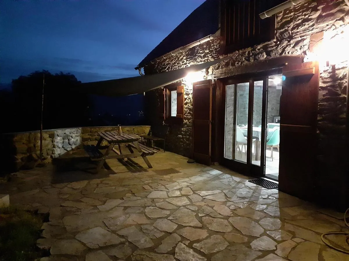 Holiday home Gite Pause Du Berger Saint-Pastous