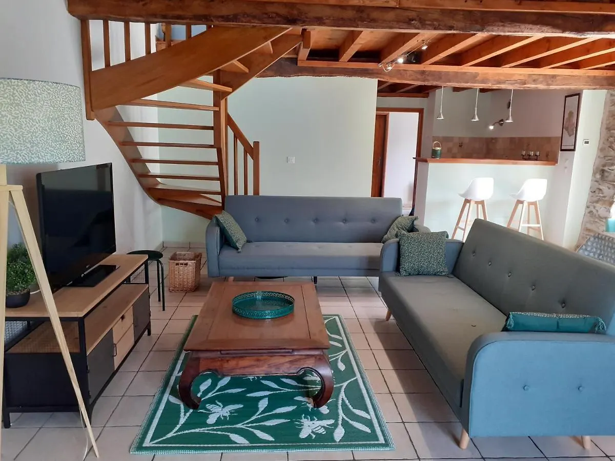 Holiday home Gite Pause Du Berger Saint-Pastous France