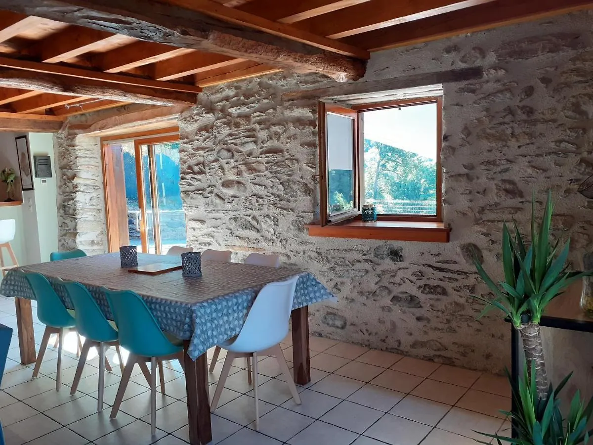 Holiday home Gite Pause Du Berger Saint-Pastous